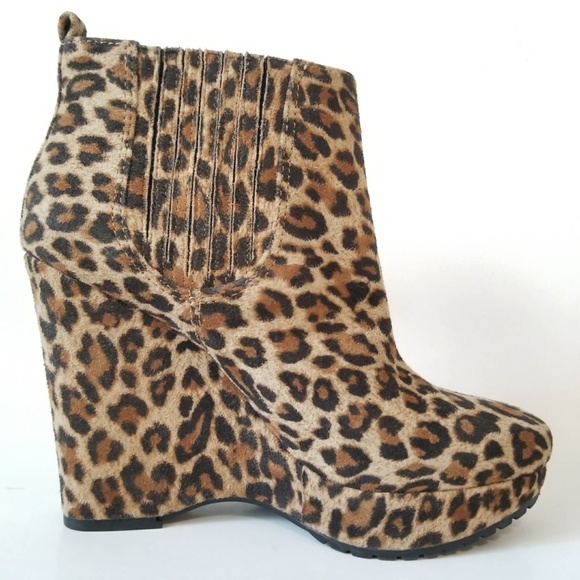 BCBGeneration Vance 2 Leopard Wedge Heesl Ankle Booties Platform Boots Women's - Picture 5 of 13